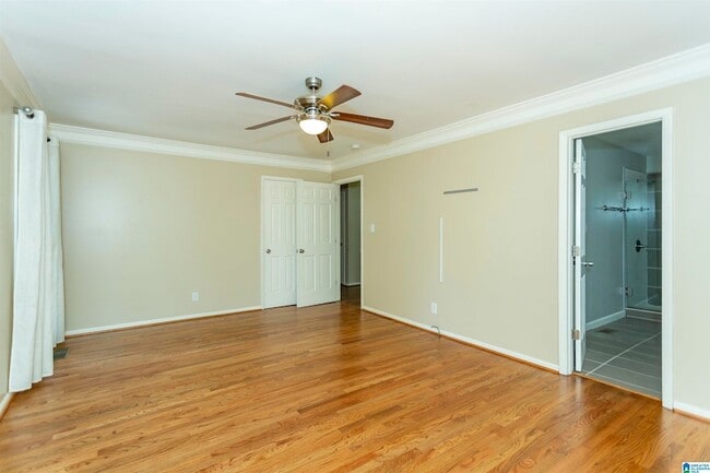 Building Photo - 1928 Indian Lake Dr