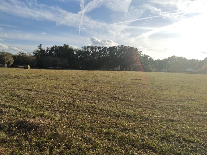 Building Photo - 8035 NW 120th St