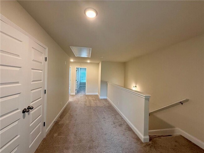 Building Photo - 3811 Brookburn Pk