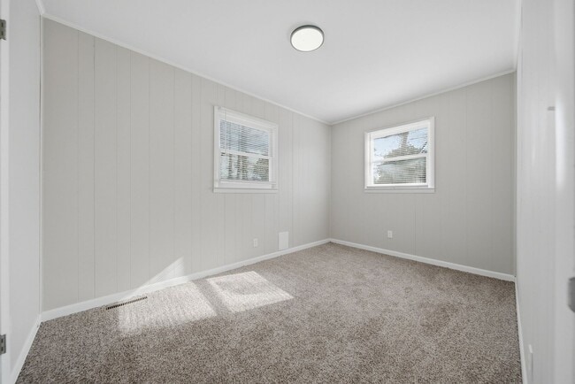 Building Photo - WOW! Space and Value — Morganton Rental with Big Basement