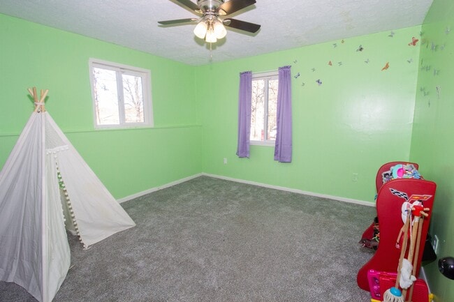 Building Photo - 13949 Compton Rd