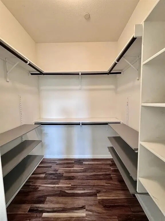 Building Photo - Room in Townhome on Zodiac Ln