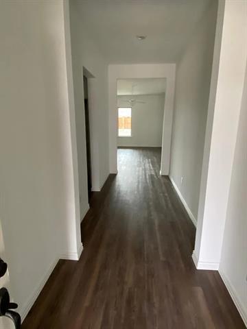 Building Photo - 2221 Grassland Ave