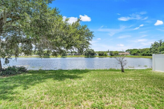 Building Photo - 7720 Hidden Cypress Dr