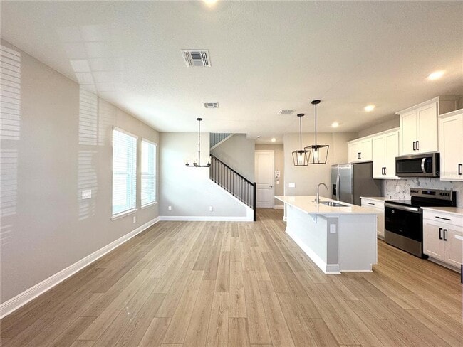 Building Photo - 16526 Silver Brook Wy