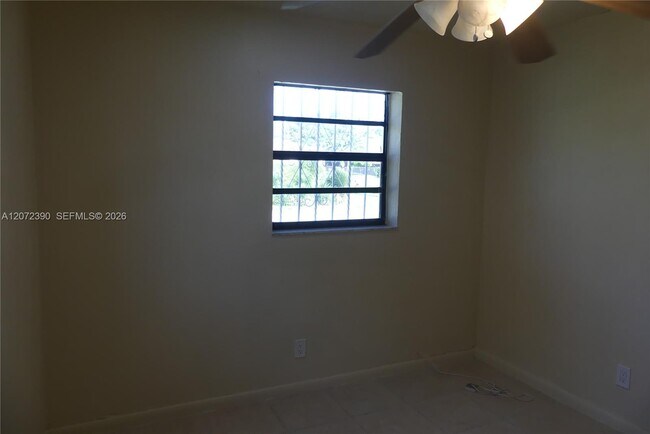 Building Photo - 8130 NW 14th Ct