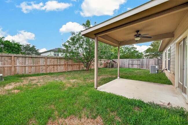 Building Photo - 22023 Westerpine Ln