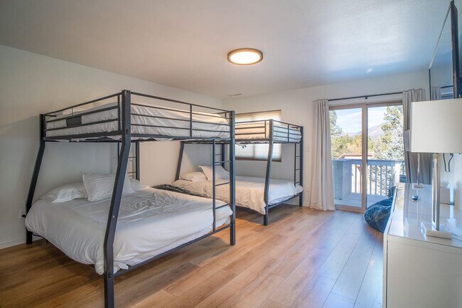 Building Photo - 4530 Red Fox Ln