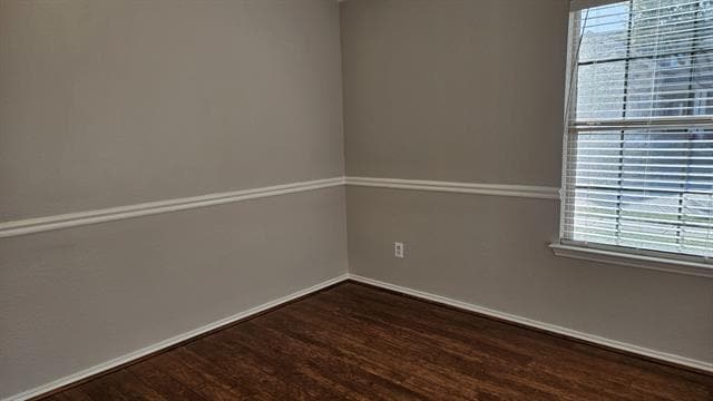 Building Photo - 9721 Zaharias Dr