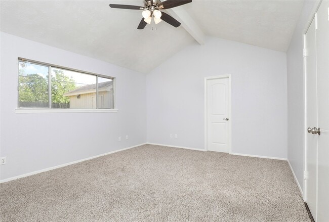 Building Photo - 2703 Heritage Colony Dr