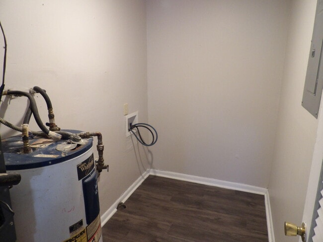 Building Photo - 302 Quachita Trail