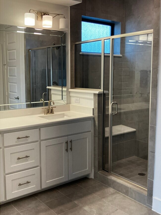 Building Photo - 522 Winners Cir