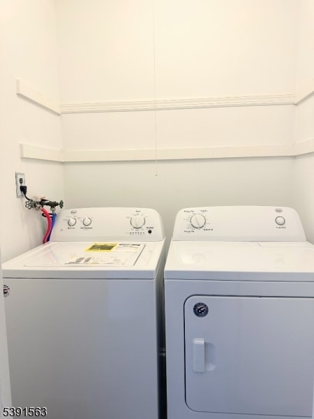 Building Photo - 70 Farm Rd