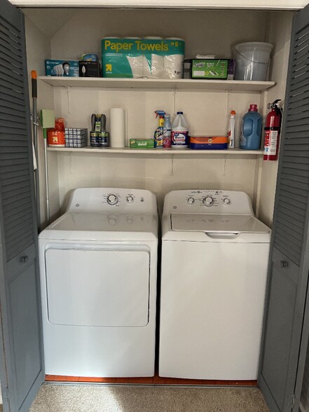 Building Photo - 13623 E Yale Ave