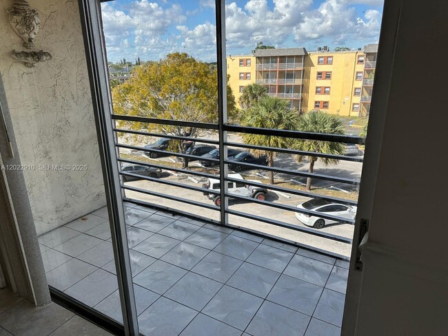 Building Photo - 2800 NW 56th Ave