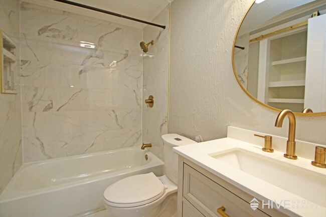 Building Photo - Modern Countryside Retreat with Fire Pit & Gazebo!