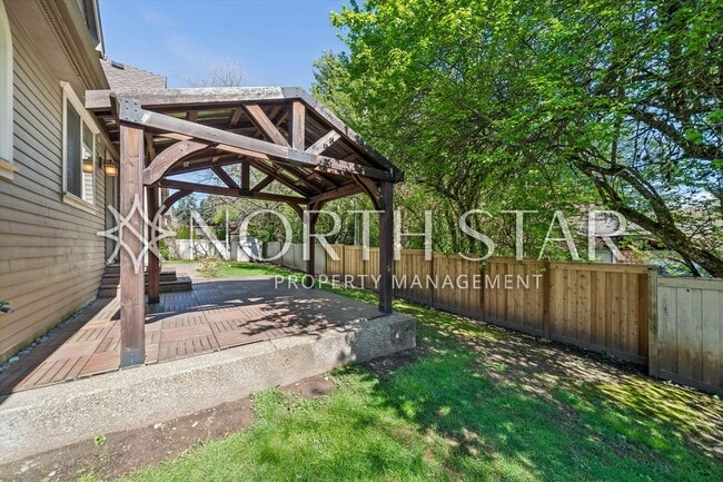 Building Photo - Sun-Filled 5-Bedroom Retreat Near Parks & River