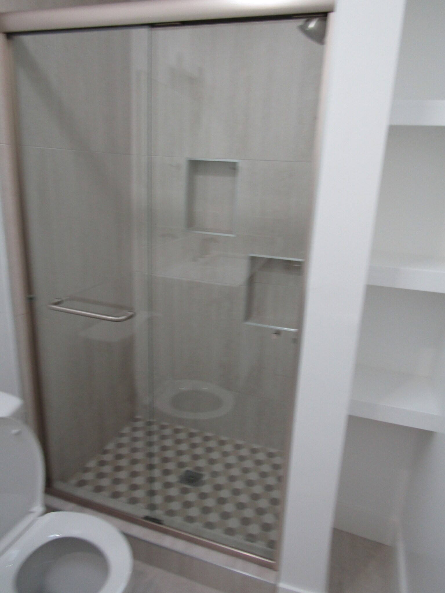 bathroom one - 21206 De La Osa St