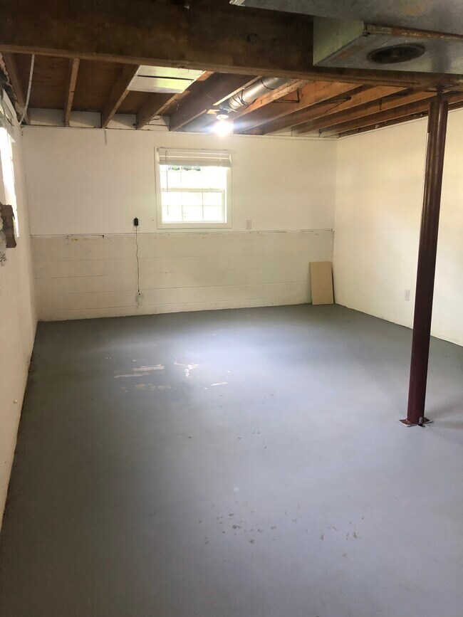 Basement - 3243 Hemlock Dr