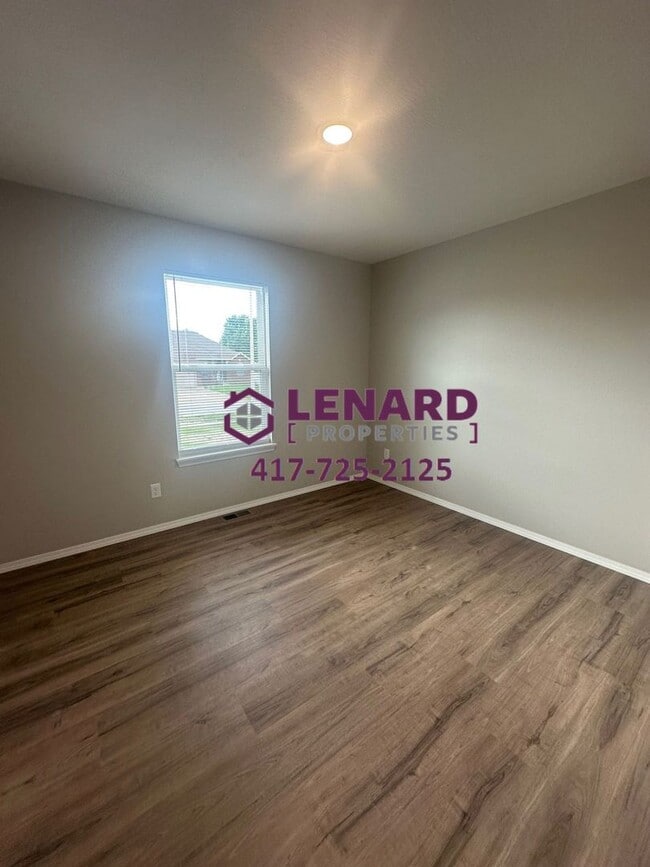 Building Photo - Brand New 3 Bedroom Home!