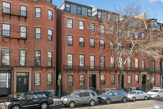 Building Photo - 17 Bowdoin St