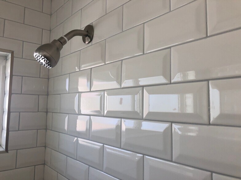 Building Photo - 4271 Green Ave