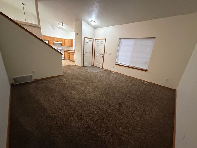 Building Photo - New paint! 4 Bedroom in West Pasco close to Maya Angelou Elementary!