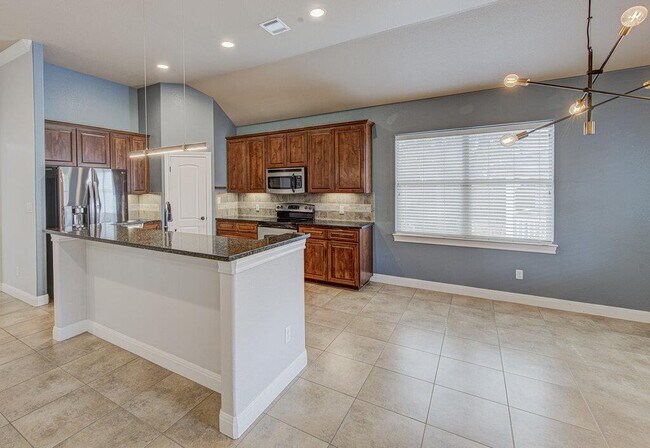 Building Photo - 110 Kou Ct