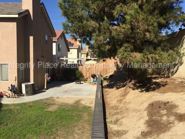 Building Photo - Parkside Green Gated Community
