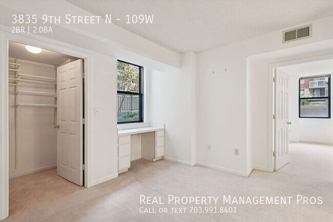 Building Photo - 3835 9th St N