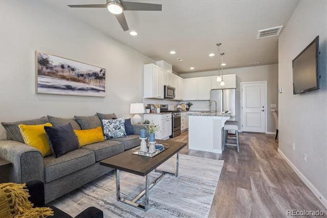 Building Photo - 9364 Gore St