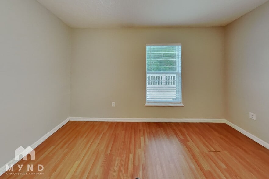 Building Photo - 2073 Hayfield Way