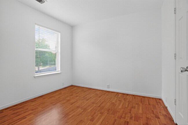 Building Photo - 17627 S Summit Canyon Dr