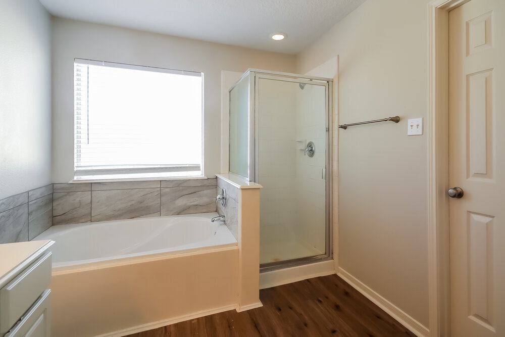 Building Photo - 20327 Wild Berry Dr