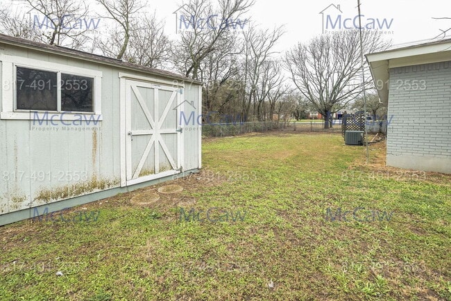 Building Photo - 223 Annetta Rd