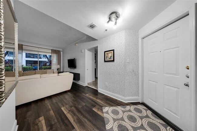 Building Photo - 3245 NE 184th St