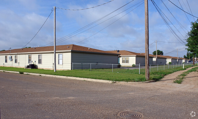 5602-5616 Brownfield Dr - Everstone Apartments