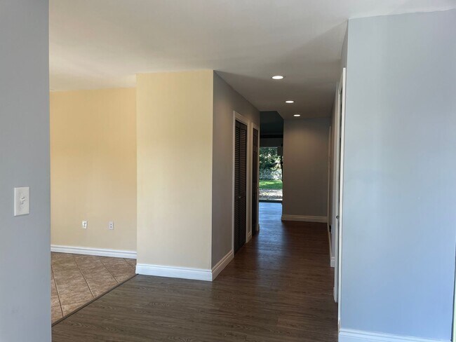 Building Photo - Shelby Township Custom Ranch, 3 or 4 Bedro...