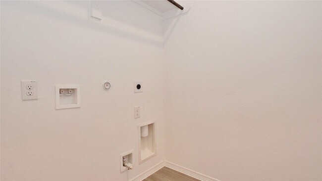 Building Photo - 23007 True Fortune Dr