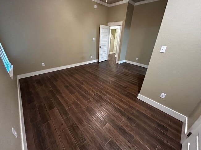 Building Photo - Napa Cottages