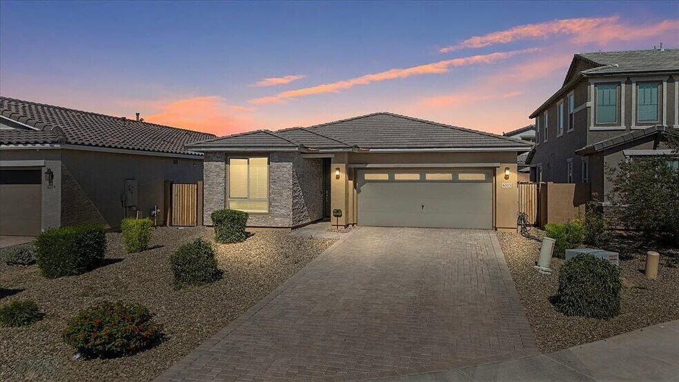 Building Photo - 6313 N 68th Dr