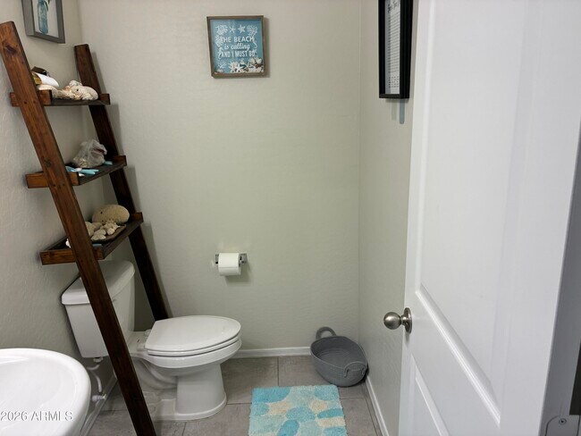 Building Photo - 24588 W Raymond St