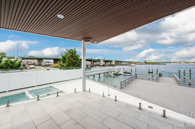 Building Photo - 177 Albany Blvd