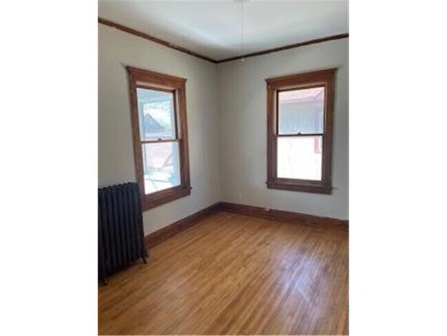 Building Photo - 3116 Oakland Ave