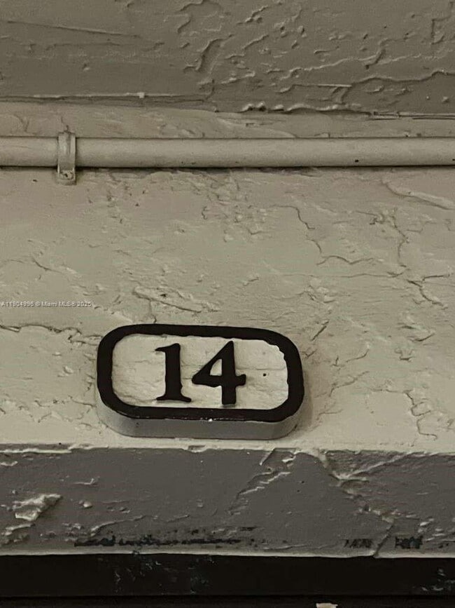 Building Photo - 4581 W McNab Rd