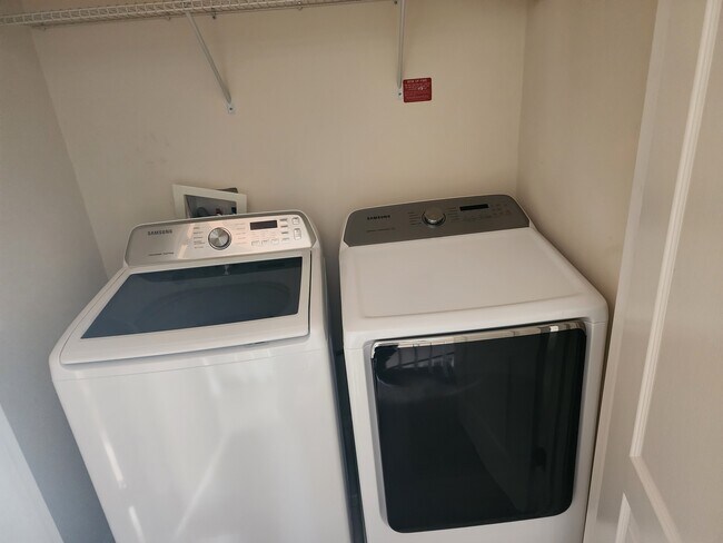 Laundry - 7013 Southmoor St