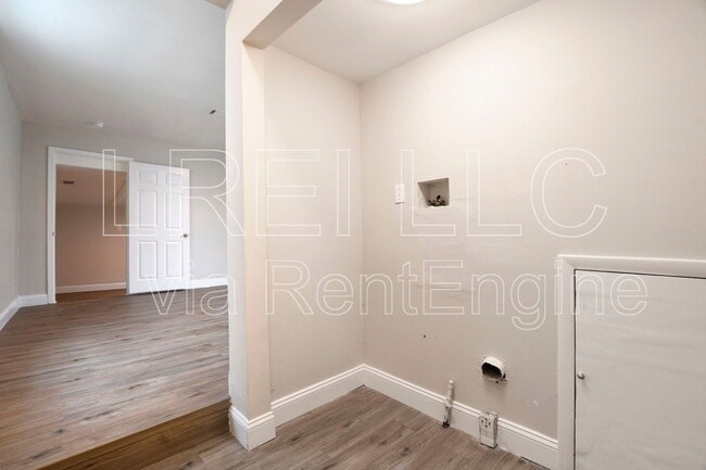 Building Photo - 114 N 18th St