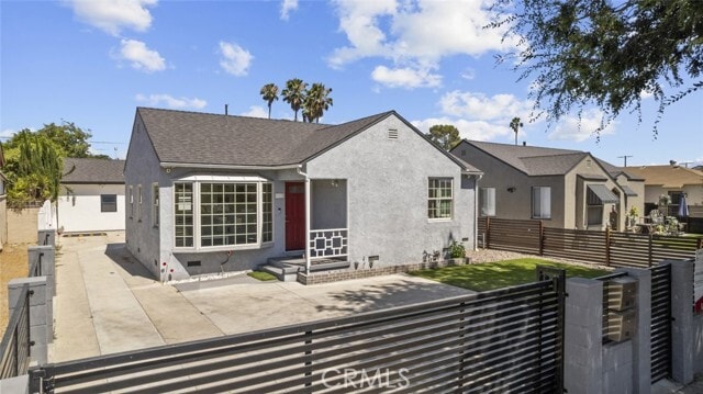 Building Photo - 7418 Farmdale Ave
