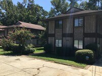 Building Photo - 917A Flythe Dr
