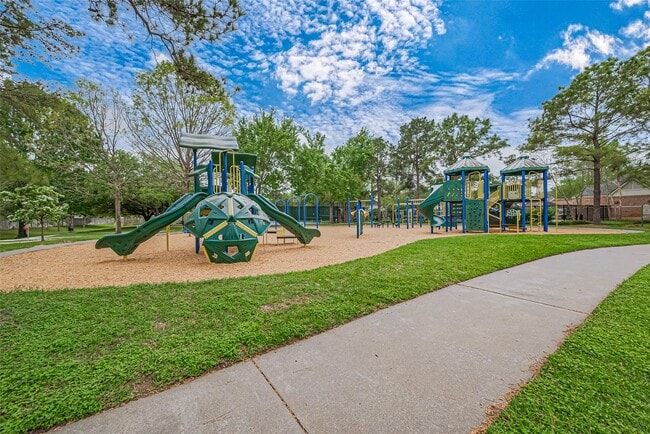 Building Photo - 223 Owens Park Dr